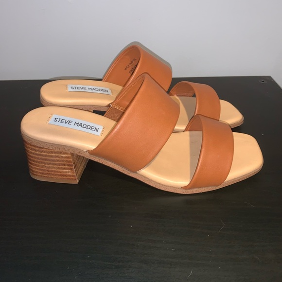 Steve Madden block heel sandals - Picture 3 of 4